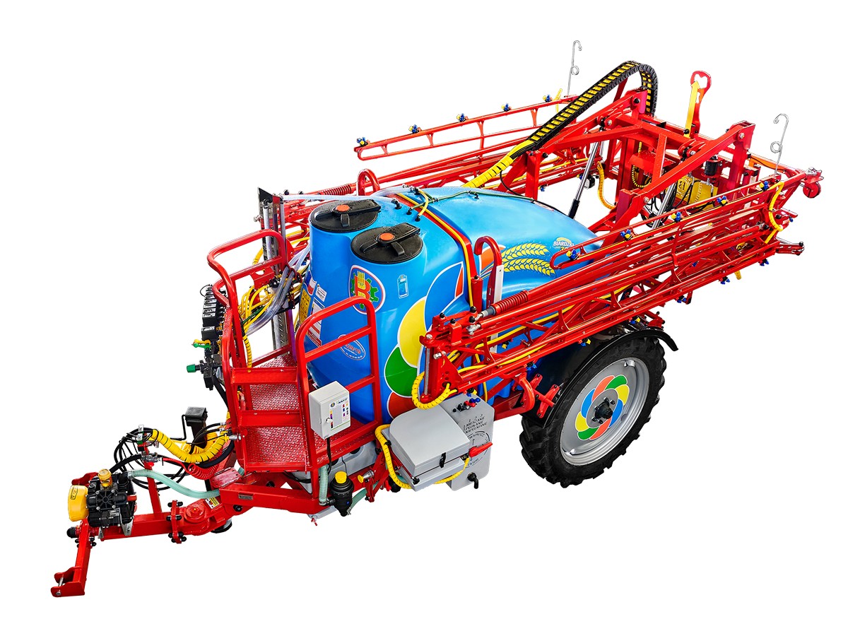 Erbicidatoare remorcate (cu roti) </p>hidro 2500 — 3000 litri